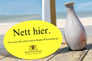 <a href="ein-aufkleber-geht-um-die-welt.html" title="Ein Aufkleber geht um die Welt vom Karibik Strand bis zum Everest">Ein Aufkleber geht um die Welt</a>